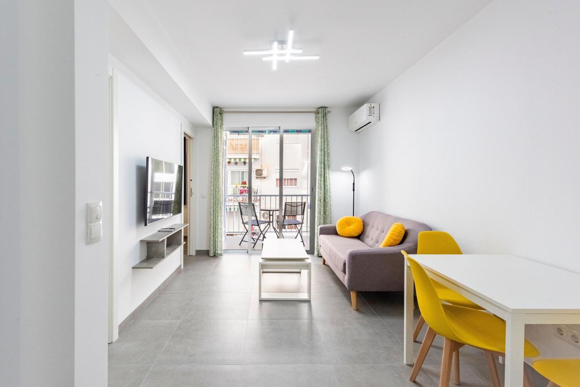 Edificio Sirena Apartment Нерха Екстериор снимка